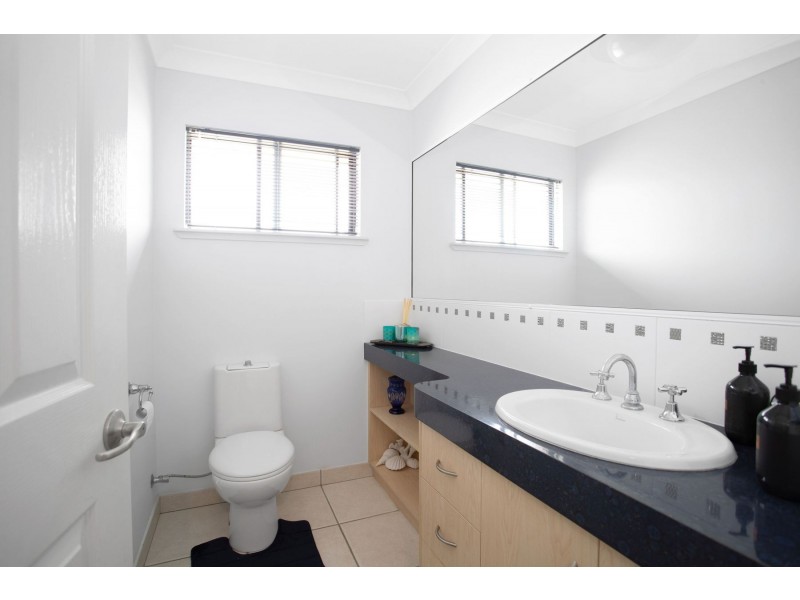 23 Zelma Street, Grasstree Beach QLD 4740