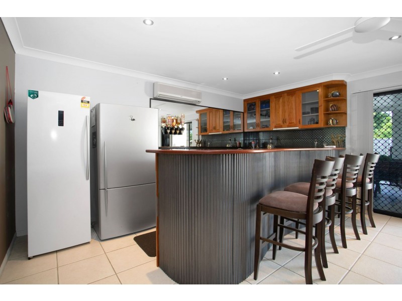 23 Zelma Street, Grasstree Beach QLD 4740