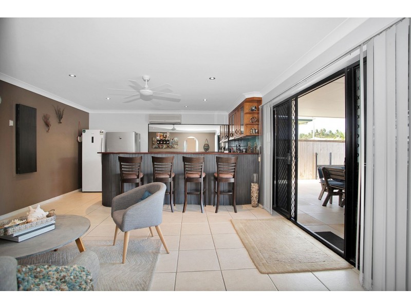 23 Zelma Street, Grasstree Beach QLD 4740