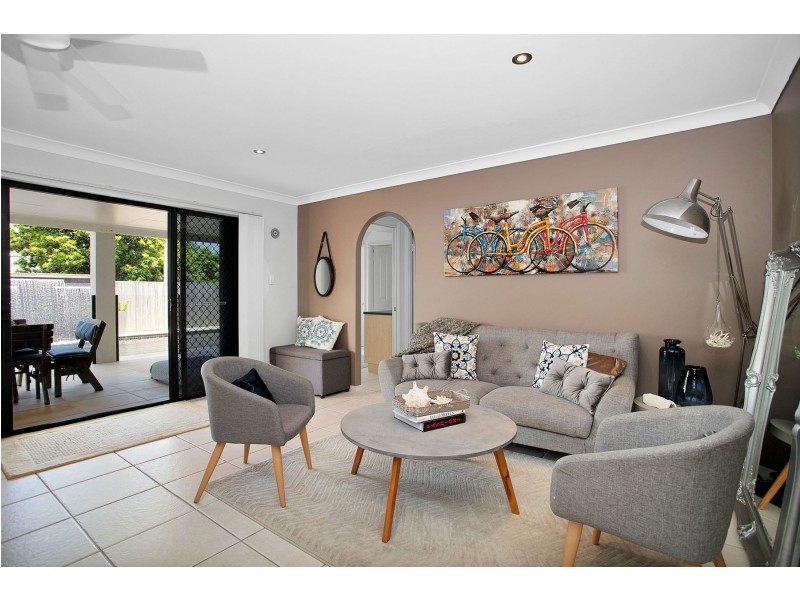 23 Zelma Street, Grasstree Beach QLD 4740