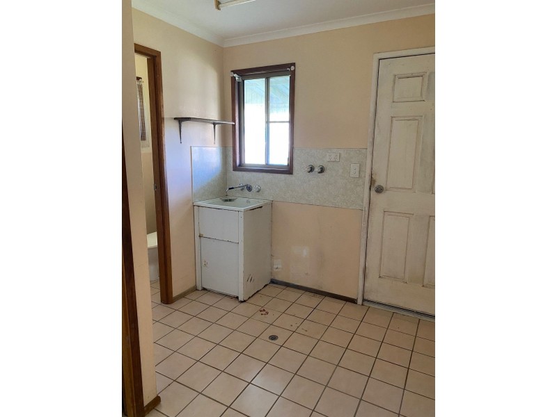 24 Kataryn Avenue, Grasstree Beach QLD 4740