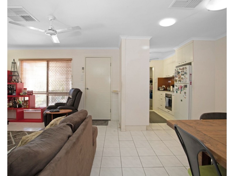 3/379 Bridge Road, West Mackay QLD 4740
