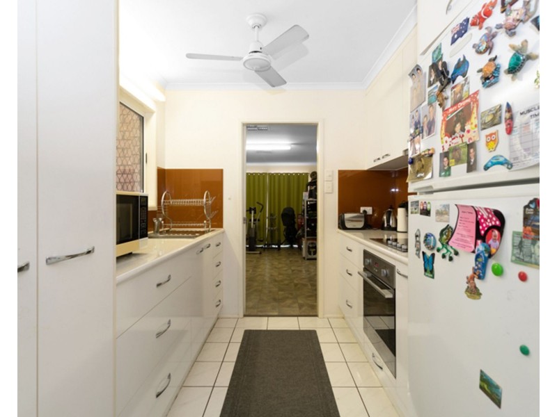 3/379 Bridge Road, West Mackay QLD 4740