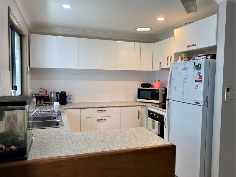 5 Innes Street, Sarina QLD 4737