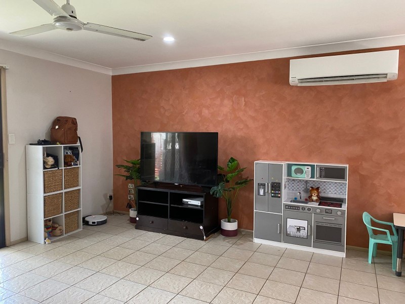 5 Innes Street, Sarina QLD 4737