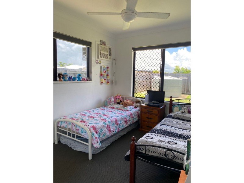 35 Pacific Avenue, Sarina QLD 4737