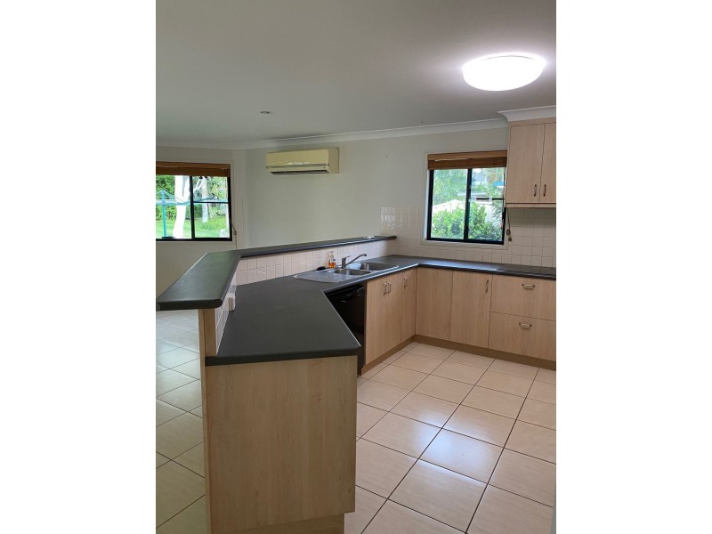 10 Driftwood Close, Grasstree Beach QLD 4740