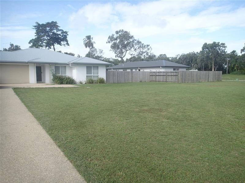 9 Leonie Court, Armstrong Beach QLD 4737