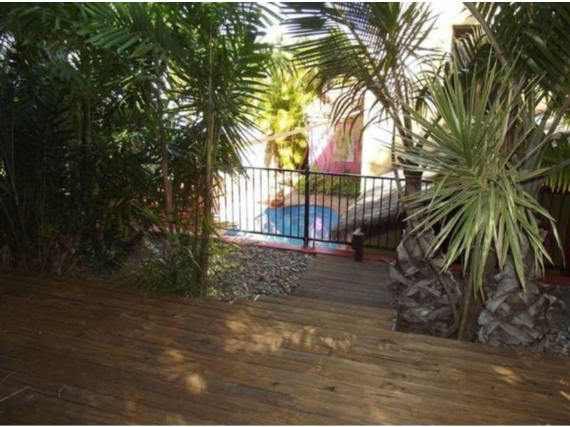 112 Mango Avenue, Eimeo QLD 4740