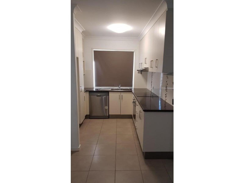 70 West Street, Sarina QLD 4737