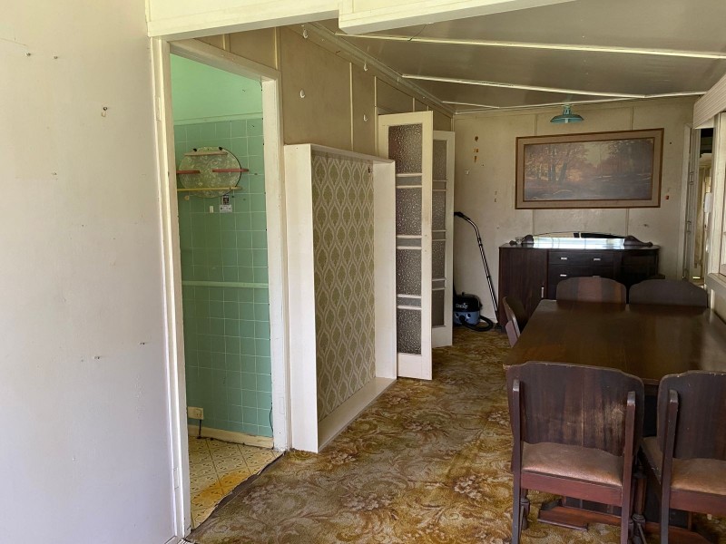 30 Sarina Beach Road, Sarina QLD 4737