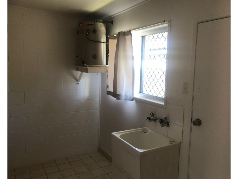 2/63 Grendon Street, North Mackay QLD 4740