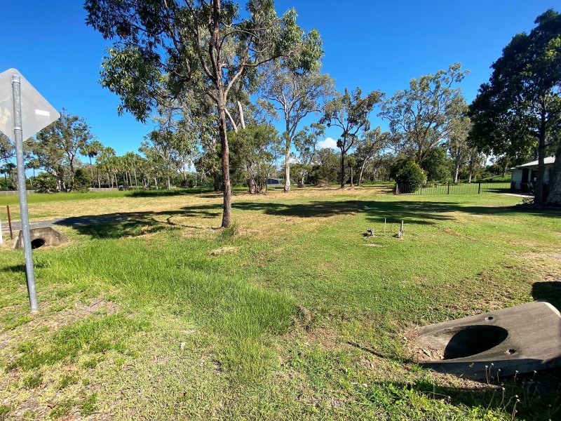 17 Coral Reef Court, Armstrong Beach QLD 4737