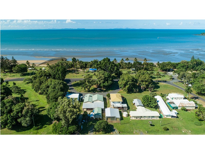 34 Palm Avenue, Seaforth QLD 4741