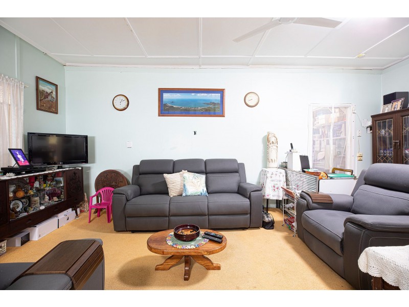 34 Palm Avenue, Seaforth QLD 4741