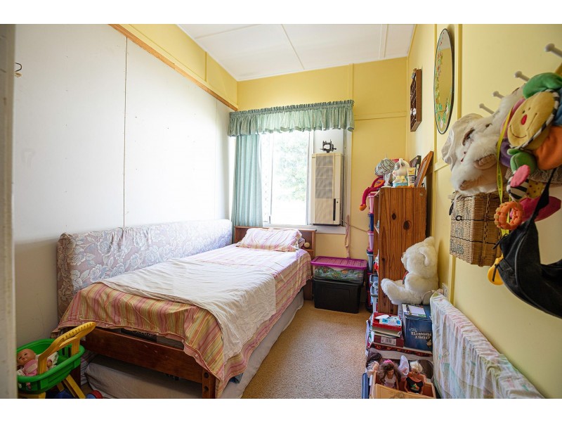 34 Palm Avenue, Seaforth QLD 4741