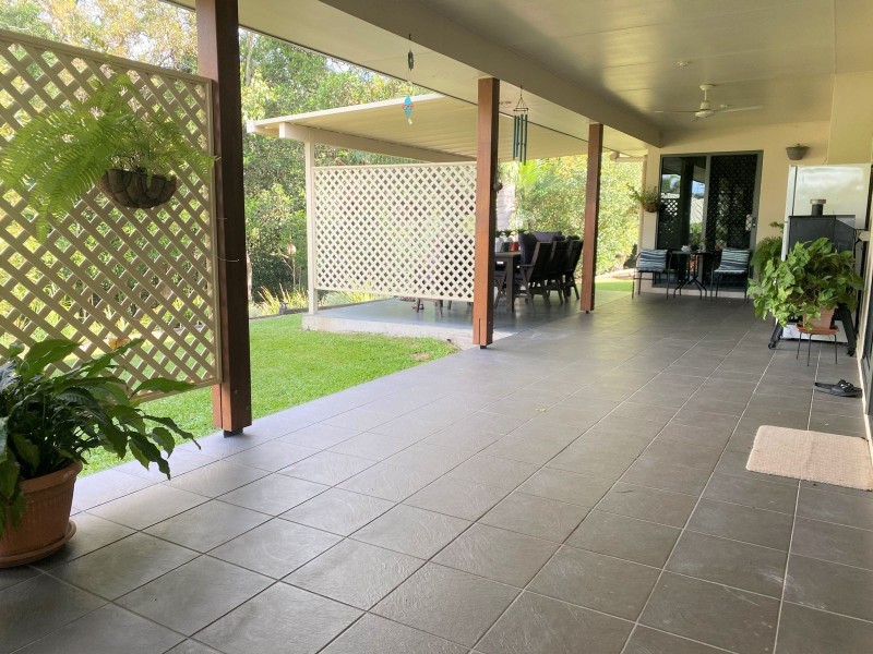 7 Mapley Court, Sarina QLD 4737