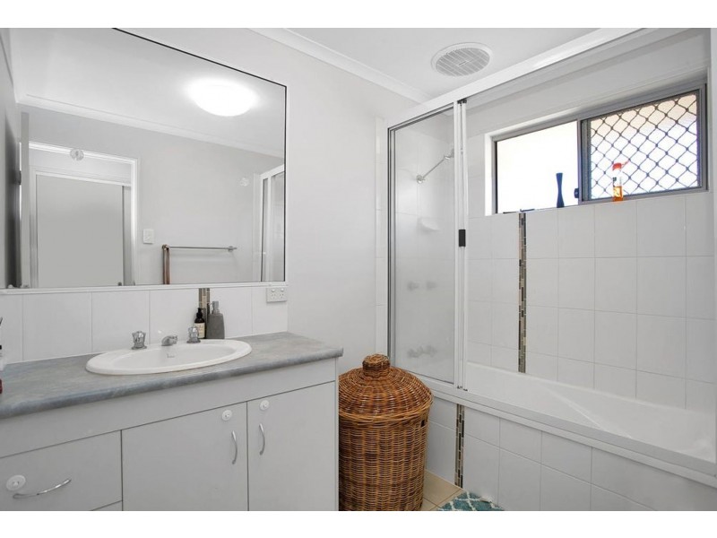 5 Lilian Avenue, Eimeo QLD 4740