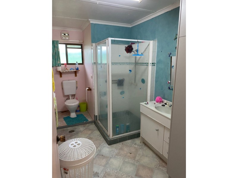 32 Chelona Park Drive, Sarina QLD 4737