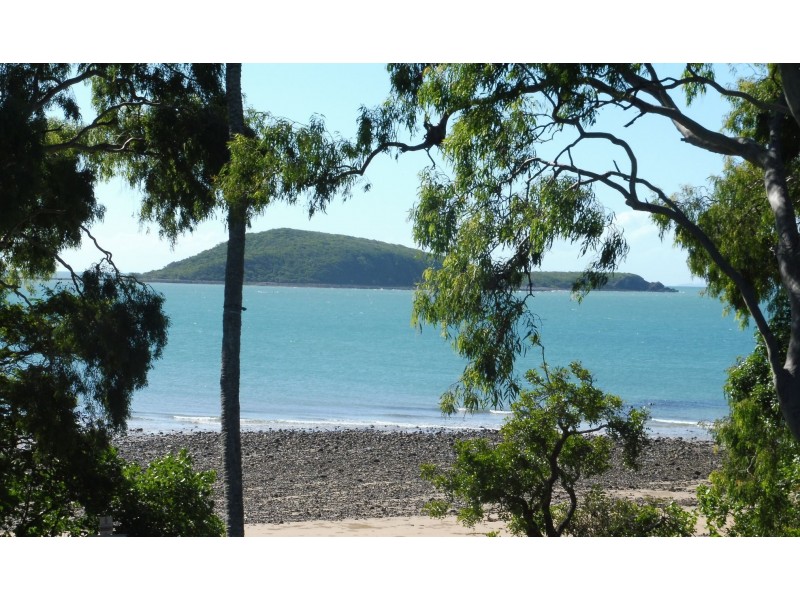 12 O’Brien Esplanade, Shoal Point QLD 4750