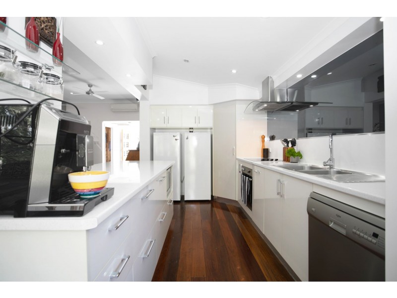 43 Zelma Street, Grasstree Beach QLD 4740