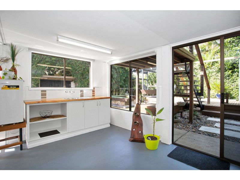 43 Zelma Street, Grasstree Beach QLD 4740