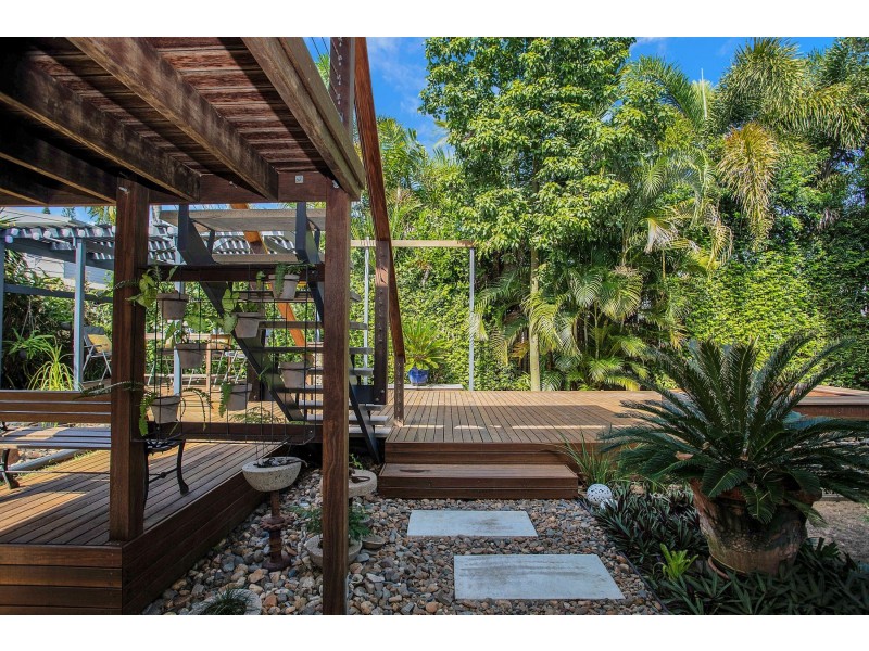 43 Zelma Street, Grasstree Beach QLD 4740