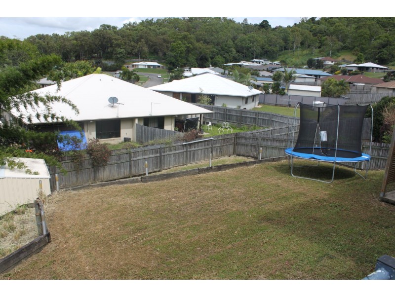 33 Jackson Street, Sarina QLD 4737