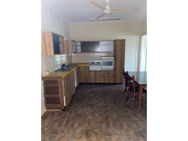 5 Cornwall Street, North Mackay QLD 4740