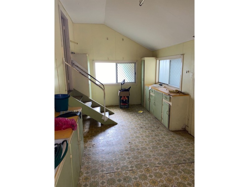 5 Cornwall Street, North Mackay QLD 4740