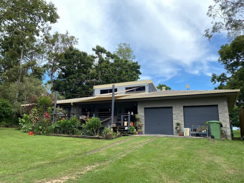 43 J Pitchers Road, Sarina QLD 4737