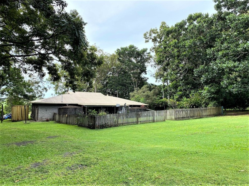 43 J Pitchers Road, Sarina QLD 4737