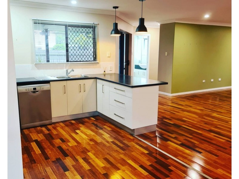 21A Churchill Avenue, Ooralea QLD 4740