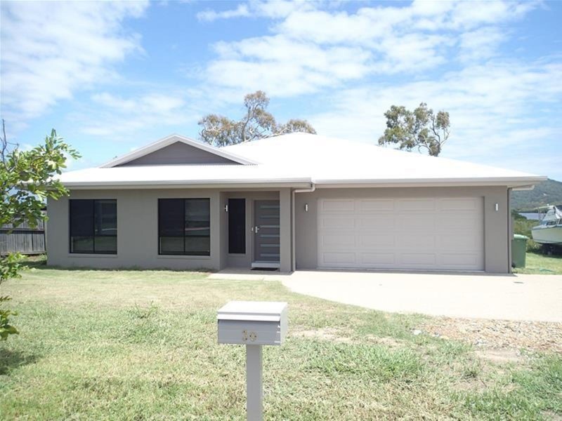 30 Morris Street, Campwin Beach QLD 4737