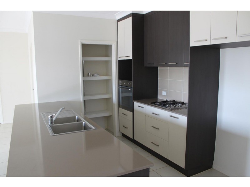 30 Morris Street, Campwin Beach QLD 4737