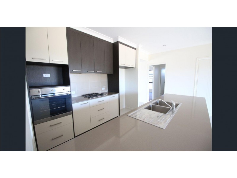 30 Morris Street, Campwin Beach QLD 4737