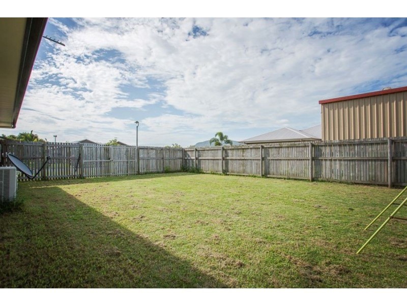 6 Ruddell Close, Marian QLD 4753