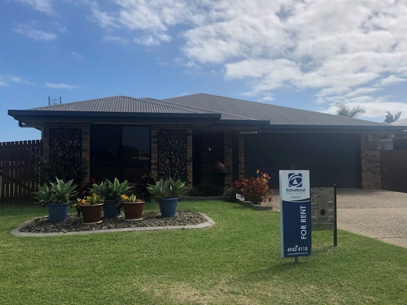 60 Poulsen Drive, Marian QLD 4753