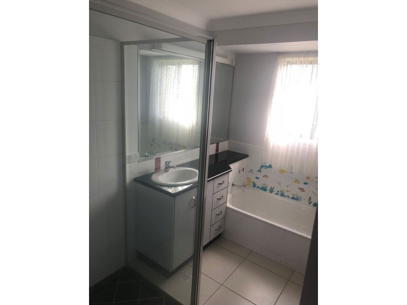 60 Poulsen Drive, Marian QLD 4753