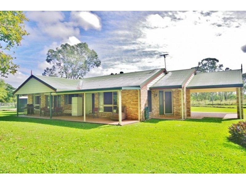 7 Pine Court, Hay Point QLD 4740