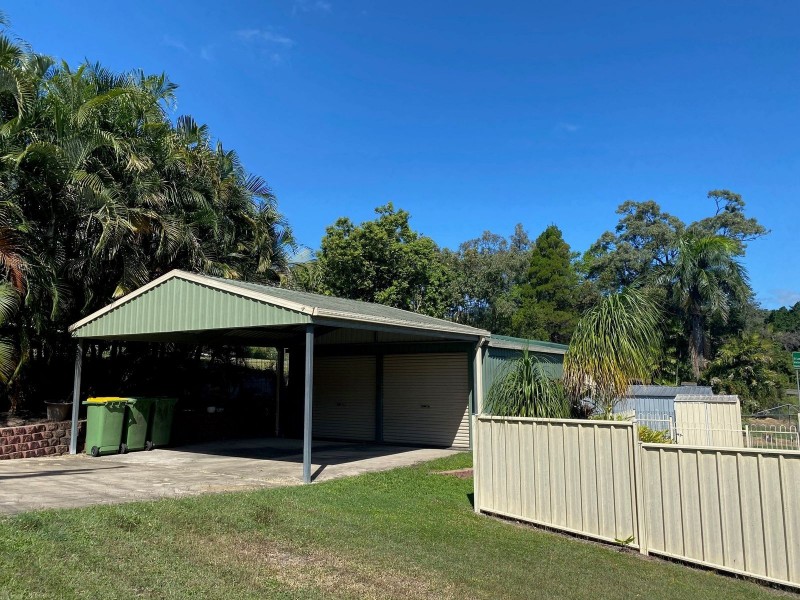 2 Charles Taylor Street, Sarina QLD 4737