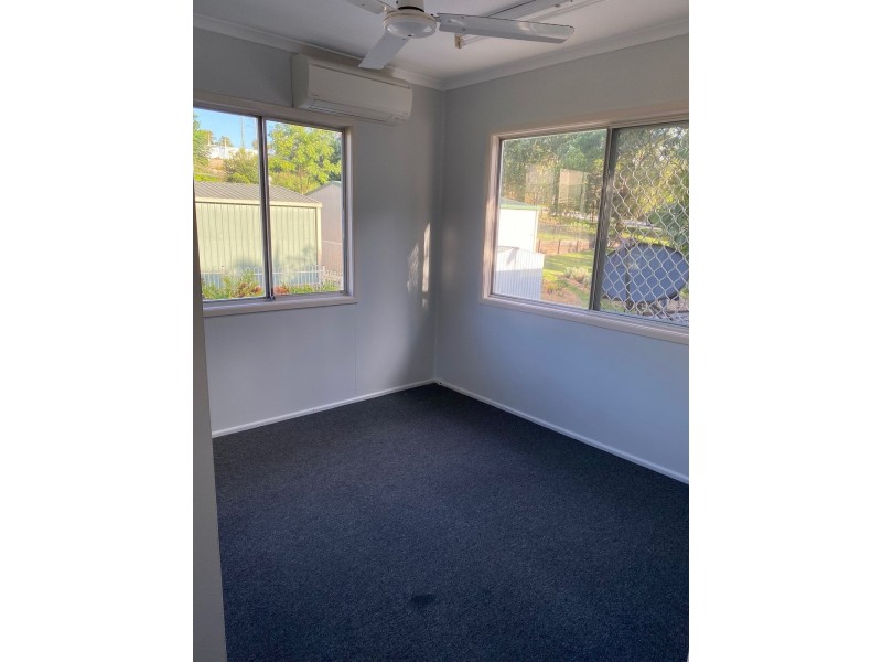 2 Charles Taylor Street, Sarina QLD 4737