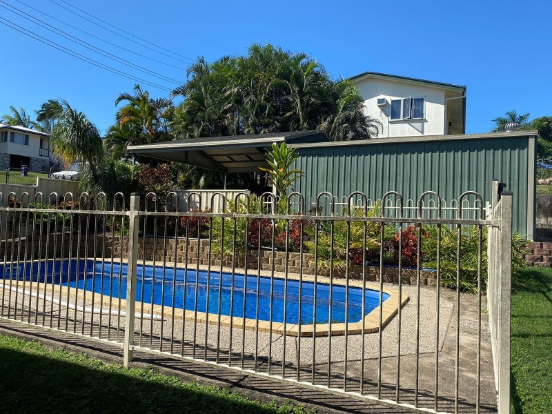 2 Charles Taylor Street, Sarina QLD 4737