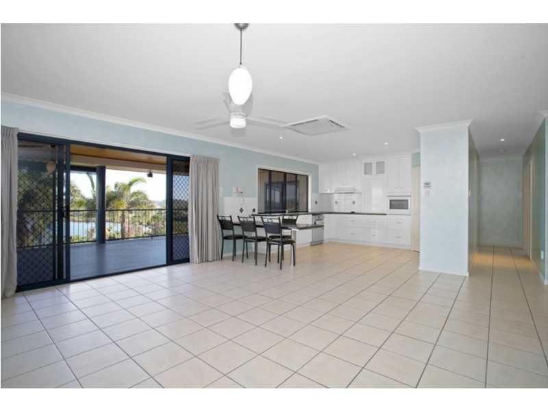 27 Captain Blackwood Drive, Sarina Beach QLD 4737