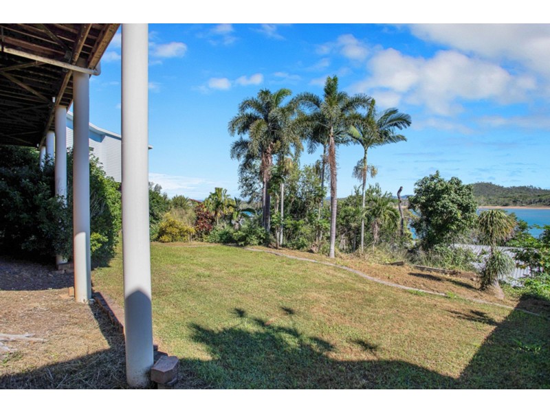 27 Captain Blackwood Drive, Sarina Beach QLD 4737