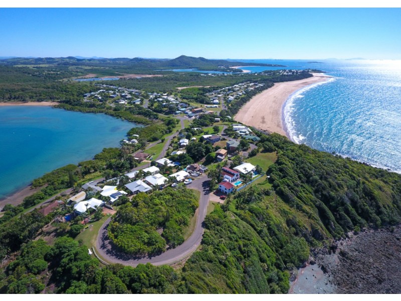 27 Captain Blackwood Drive, Sarina Beach QLD 4737