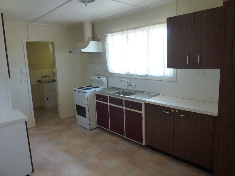 4 Cassia Court, Nebo QLD 4742