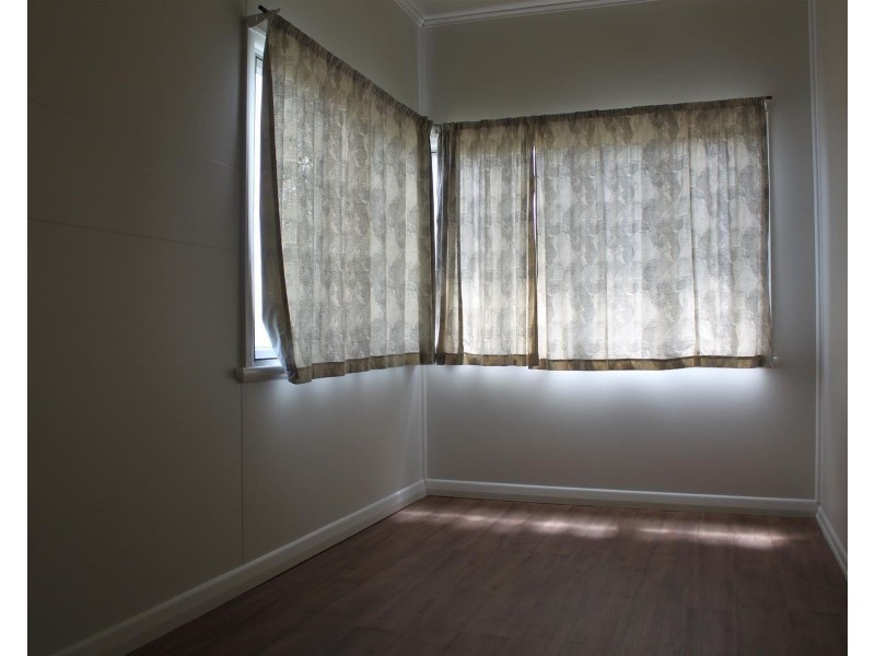 17 East Street, Sarina QLD 4737