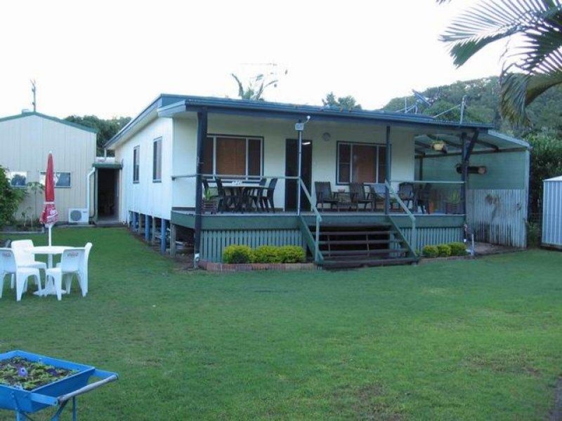 9 Oliver Street, Ball Bay QLD 4741