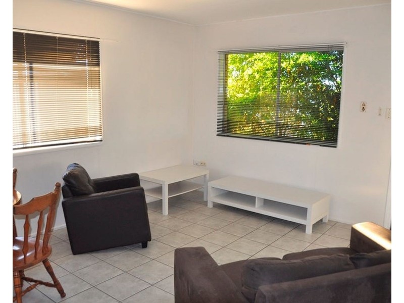 4/23 Ware Avenue, Sarina QLD 4737